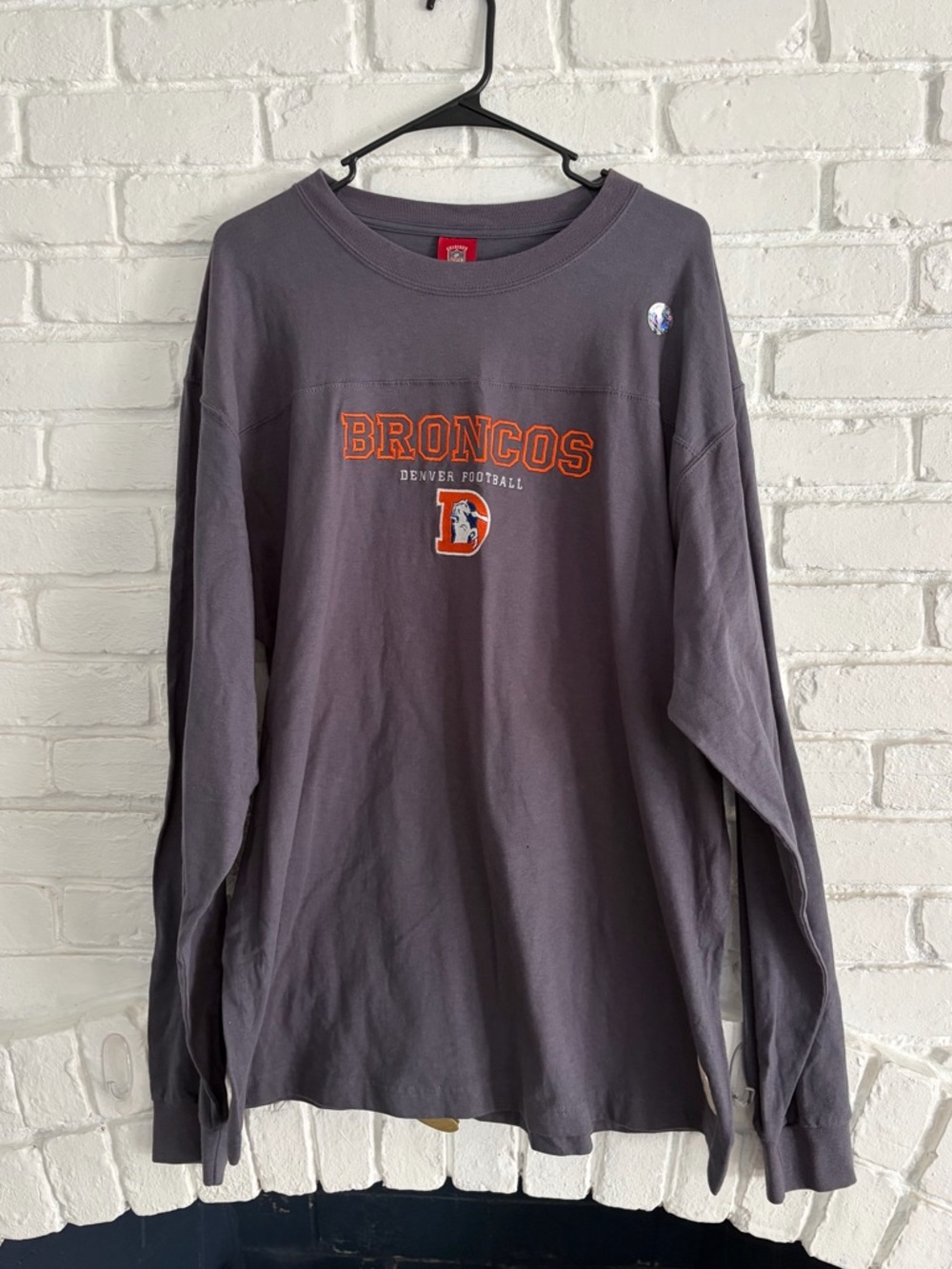 Vintage nfl Denver broncos long sleeve shirt size extra large new